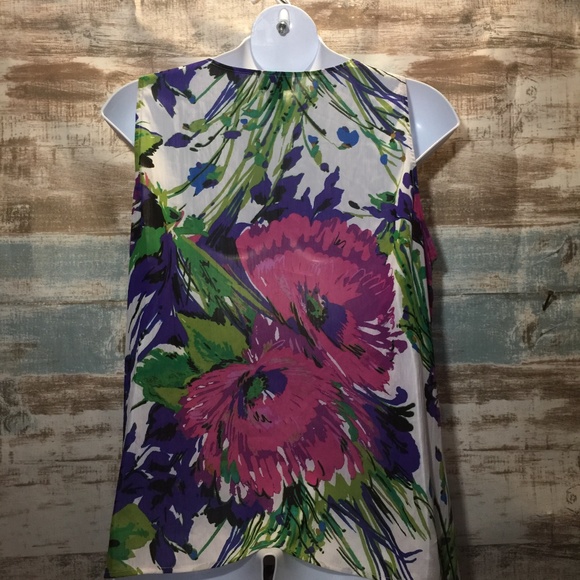 Lane Bryant Women’s Sleeveless Blouse - Picture 3 of 6